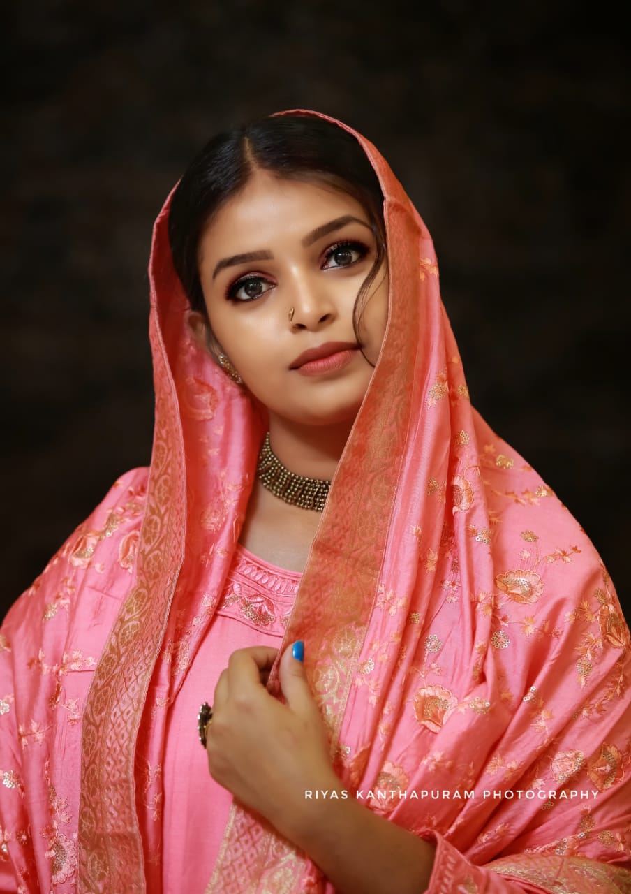 AYRA BRAUTY PARLOUR KIZHISSERY