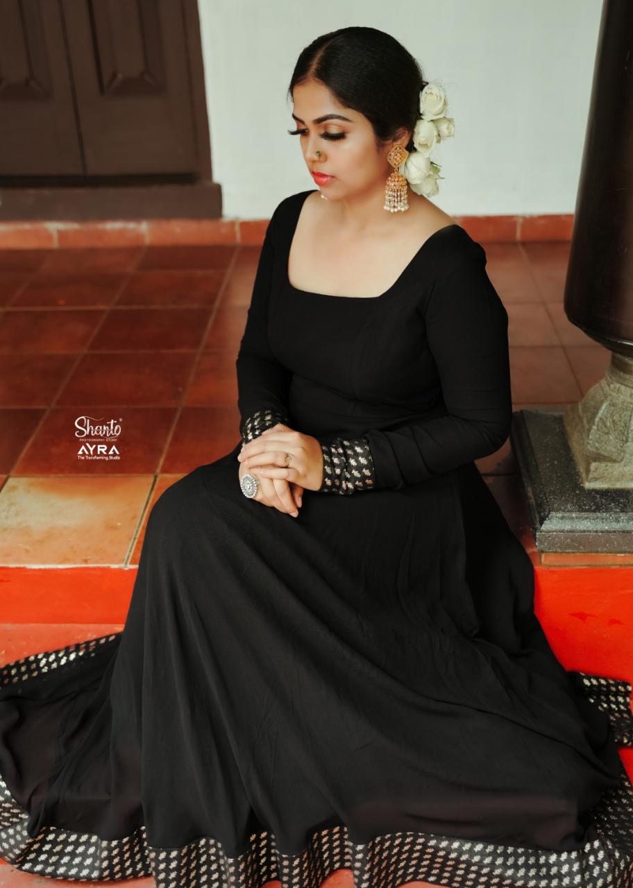 AYRA BRAUTY PARLOUR KIZHISSERY